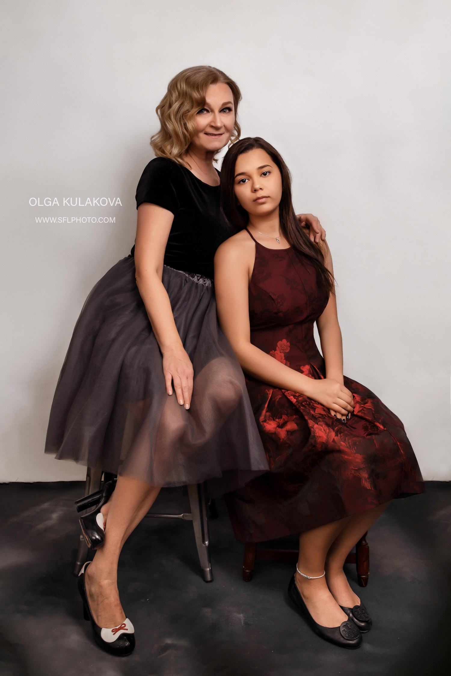 Olga and Laura - family photo session in Miami - Miami Photographer